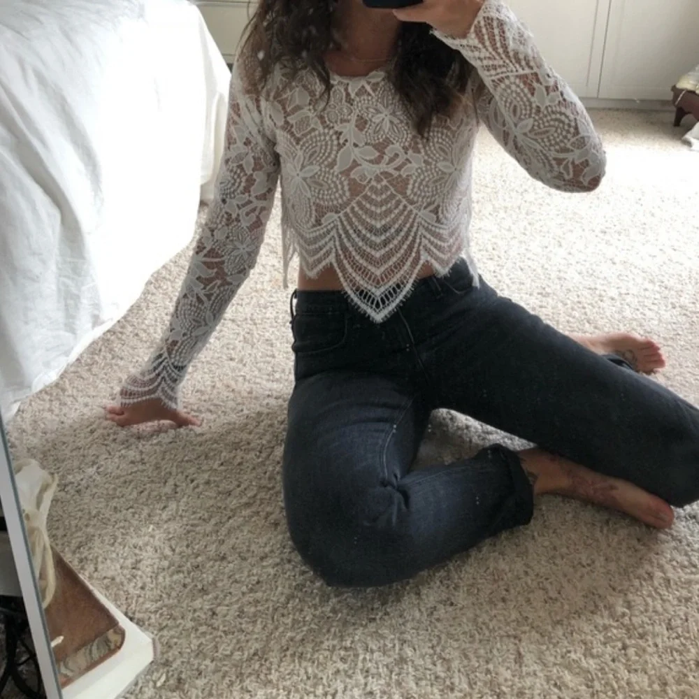 For Love & Lemons 🍋 - Picture 2 of 8